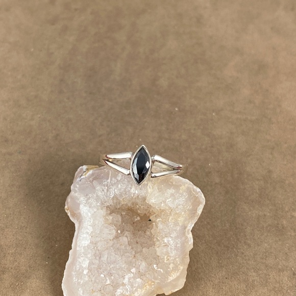 New size 8 Sterling Silver Ring with 25 Point Marque Black Sapphire - Picture 3 of 8